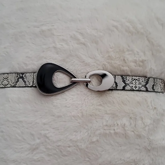 WHBM Adjustable Python Belt NWOT! - Picture 9 of 16